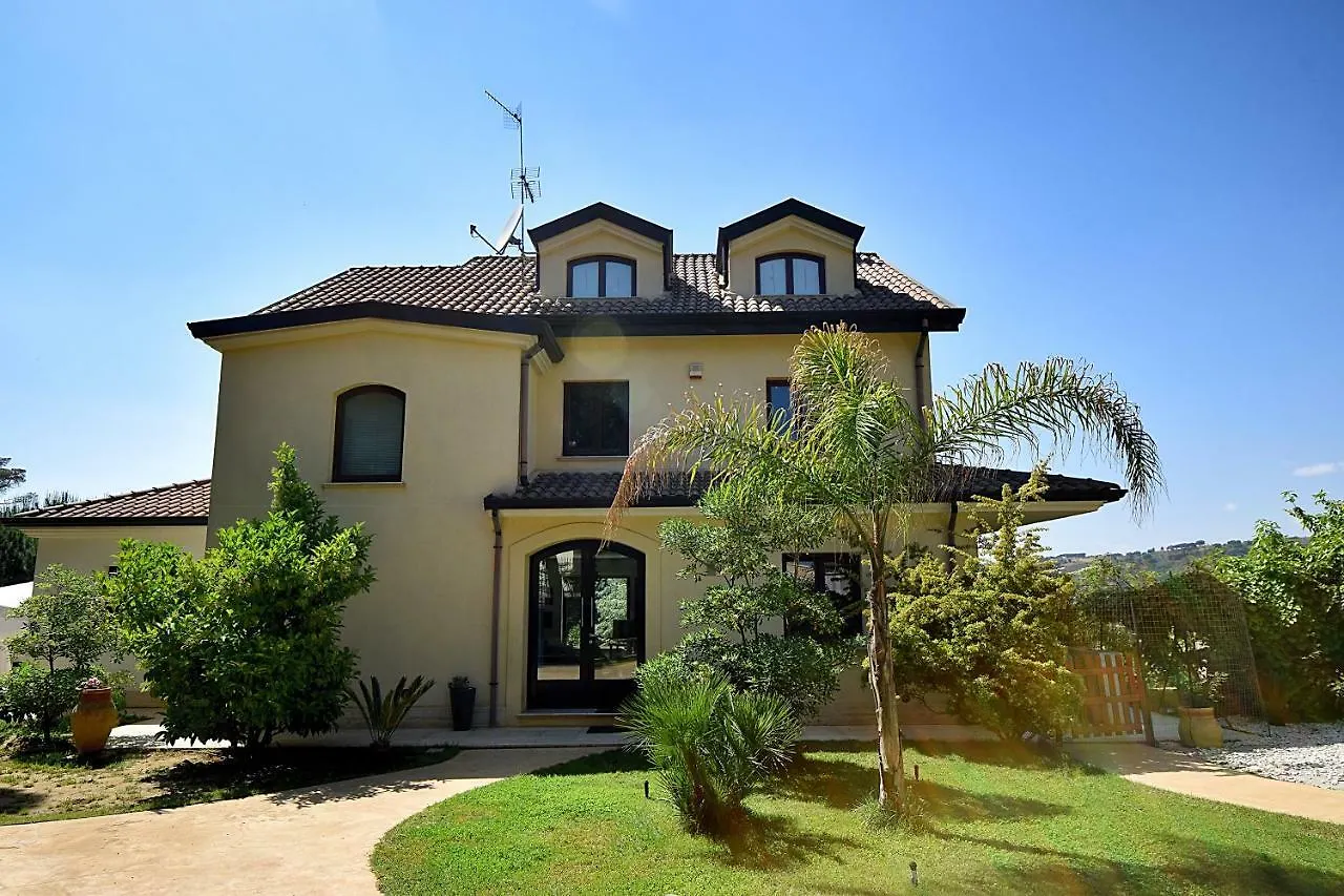 Villa La Mattina Piazza Armerina Italy